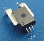 設(shè)計師在轎車中單獨使用 IC 霍爾效應(yīng)傳感器